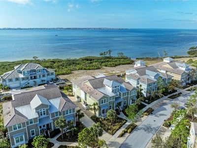 326 Compass Point Dr UNIT 201