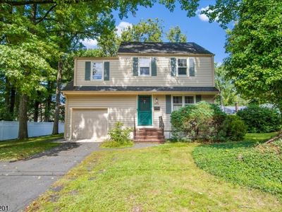 2075 Meadowview Rd