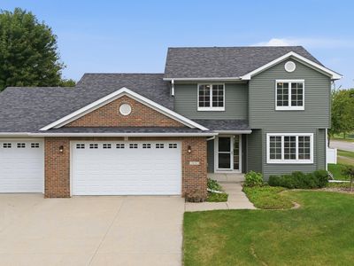 3132 Roxboro Dr