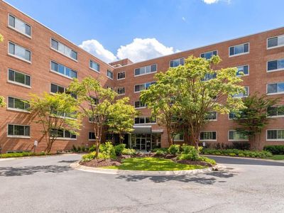 5100 Dorset Ave APT 506