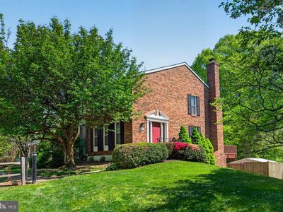 9129 Blarney Stone Dr