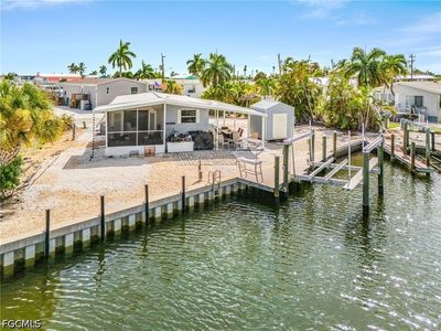 3653 Dewberry Ln