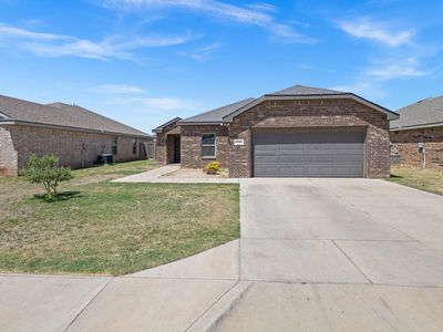 Property at 718 Hillshire Ave, Wolfforth, TX