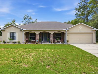 8798 N Raidin Dr