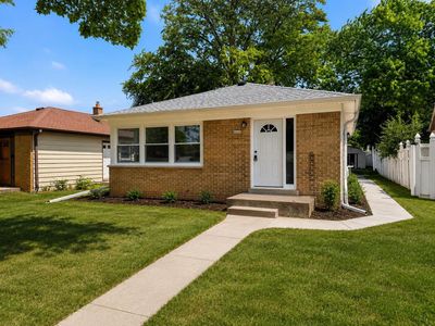 4646 N 72nd STREET