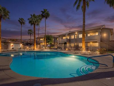 477 Mesa Blvd Unit 102