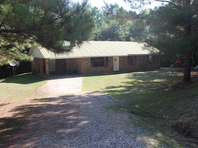 98 Pitts Ln
