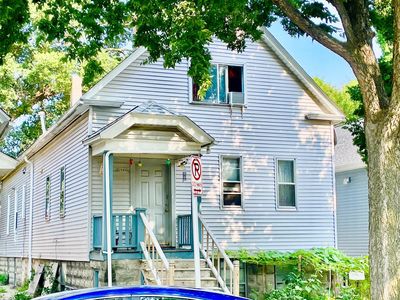 2560 S 12th STREET