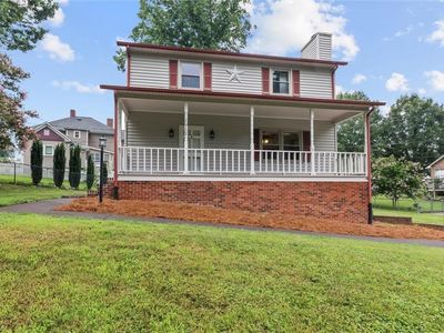 1912 Inman Cir