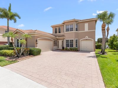1207 Bay View Way