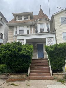 28 N 6Th St