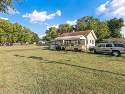 Property at 96 N Sedgwick Ave, Haven, KS