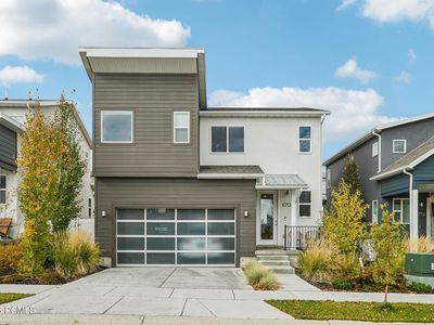 6705 Serviceberry Dr