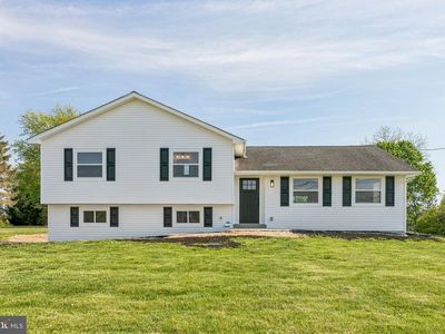 2720 W Chester Rd