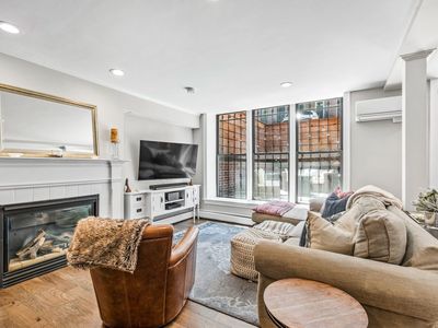 208 W Springfield St APT 1