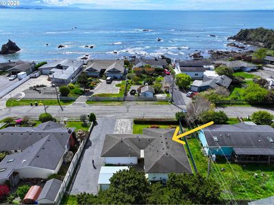 Property at 422 Buena Vista Loop, Brookings, OR