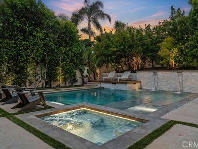 5 Wild Rose Pl