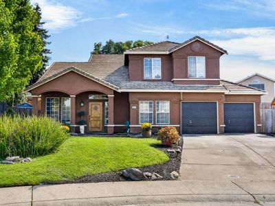 8405 Zachis Way
