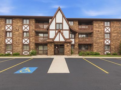 10626 Ridgeland Ave Unit 1D