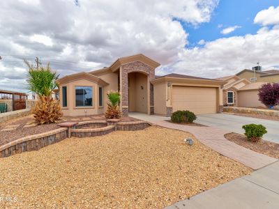 3017 Woodhead Pl