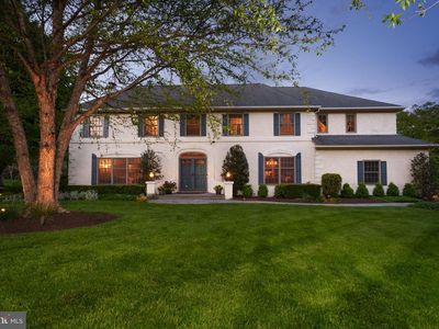 4 Chatsworth Ct