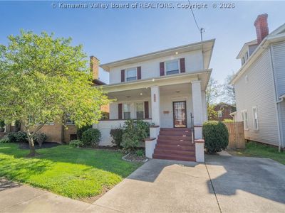 513 Hall St