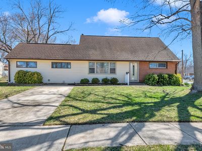 141 S Meadow Dr