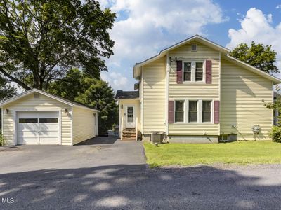 22 Highland Avenue