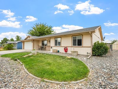 465 1/2 Michael St