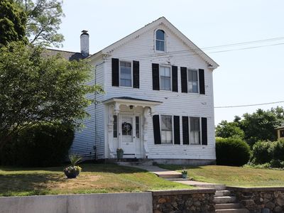 72 N Main St