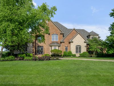 302 Eagle Dr