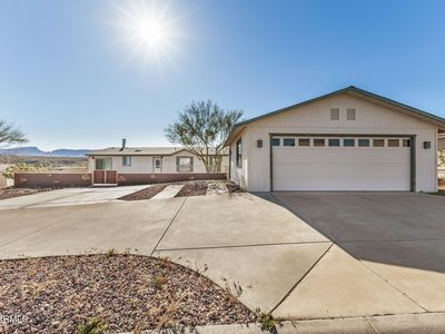 131 E SPRING CREEK Drive