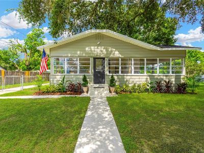 8617 N Orangeview Ave