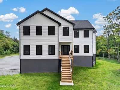 99 Woodland Dr