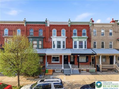 1343 Chew St