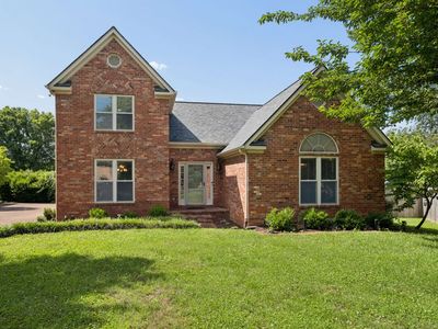 707 Bradford Pl