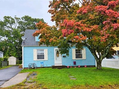 12 Deacon Ave