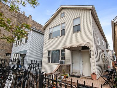 2238 W 21st Pl