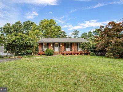 6434 Carriage Dr