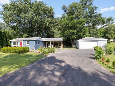2610 Walnut Dr