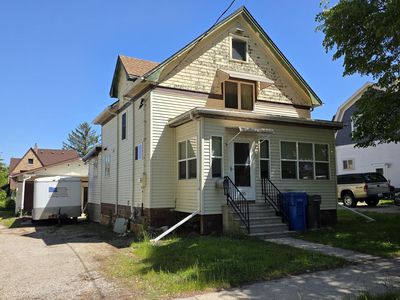 Property at 305 N Montgomery STREET, Watertown, WI