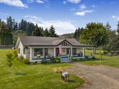 3386 Wy East Rd