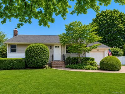 16 Clay Pitts Road
