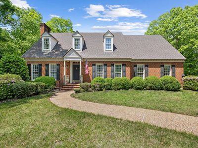 105 Olivers Way