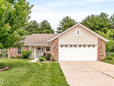 Property at 330 Southway Ct, Bargersville, IN