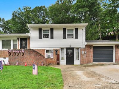 613 Snyder St