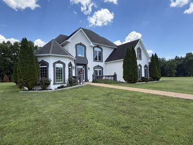 865 Butts Dr