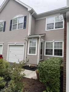 353 Cynthia Ln