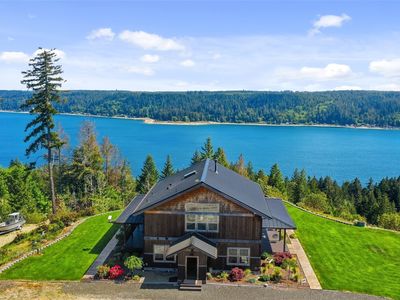 161 NE Belfair View Road