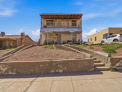 1128 E River Ave
